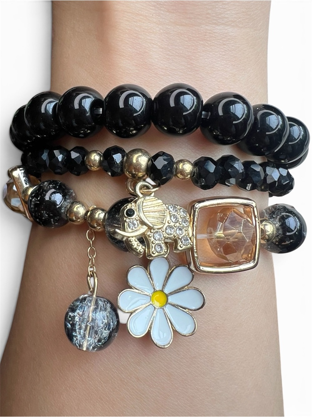 Daisy Elephant Charm Beaded 3 Pieces Stretch Bracelet Set NWOT